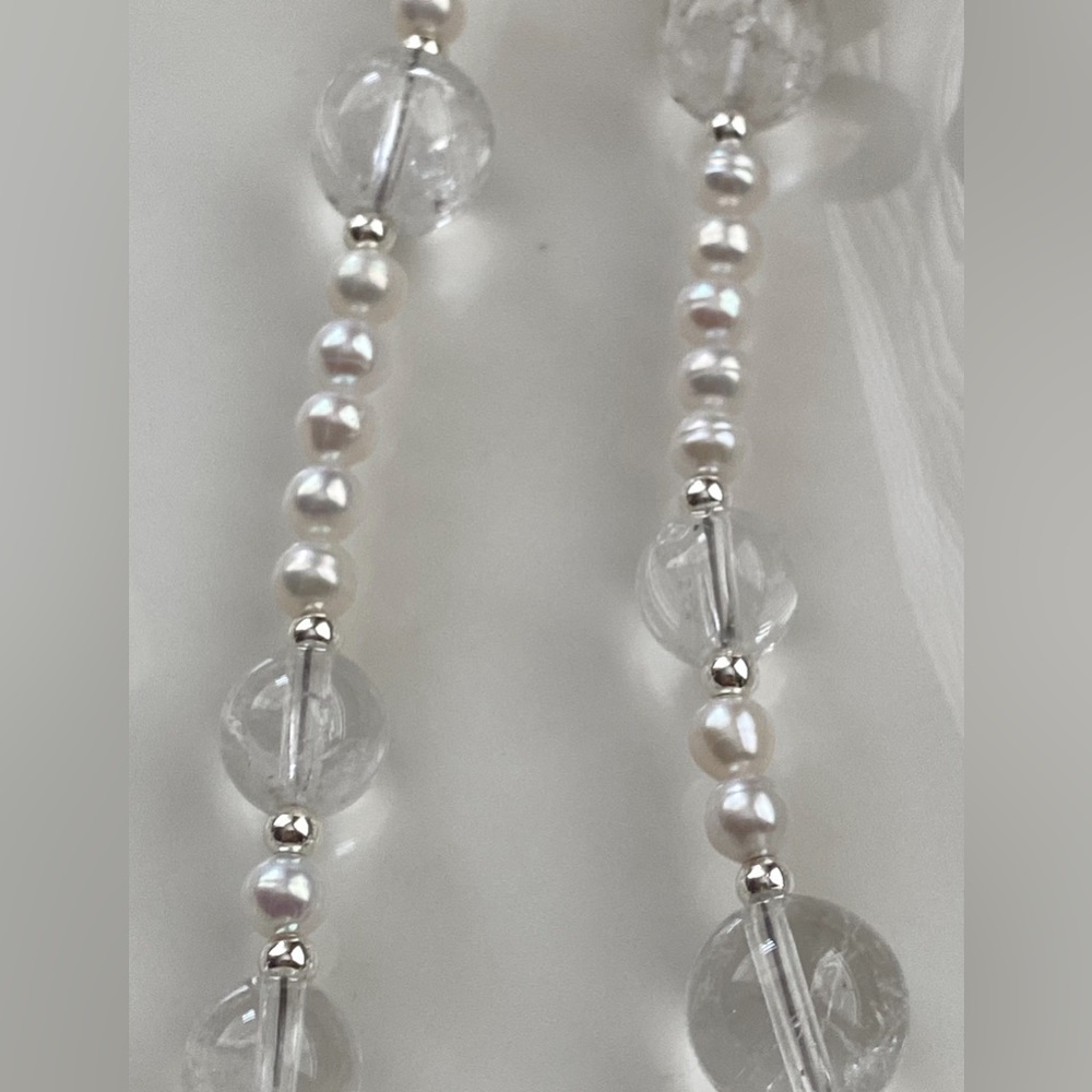 GP46-Handmade Flower Petal Pearl And Clear Quartz Necklace - Picture 10 of 13